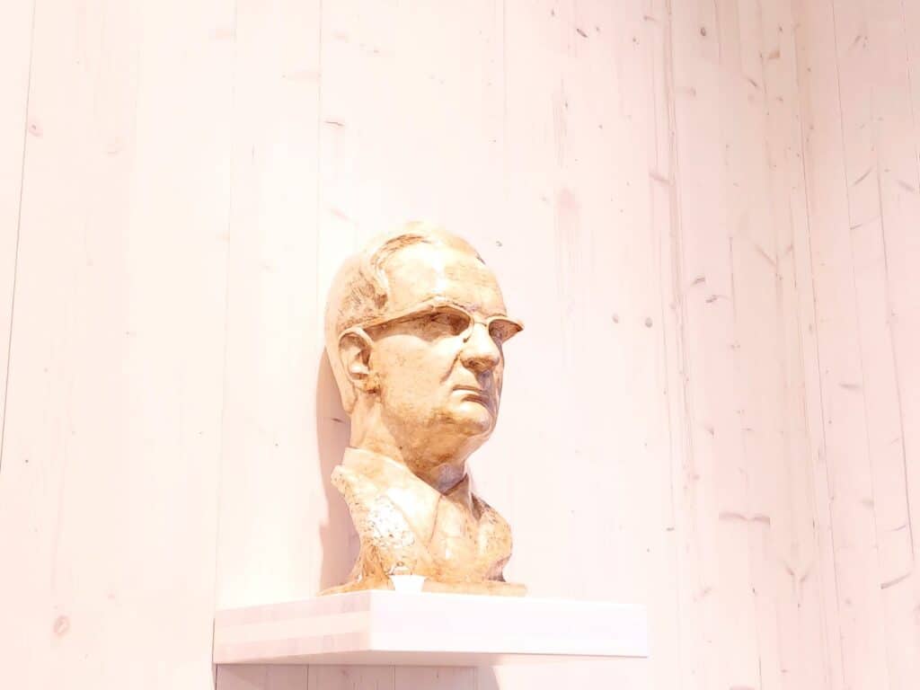Скульптура Матти Кууси